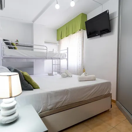 Rentafive - Centro - A/c - Balcon